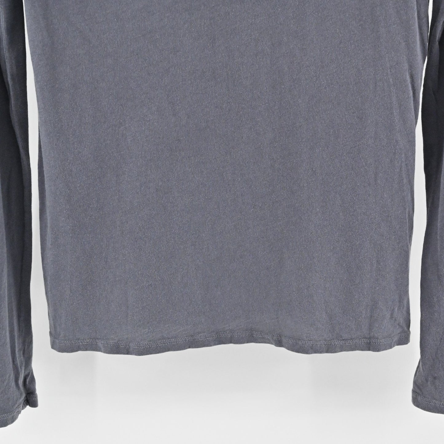 JAMES PERSE Top Womens Size 3/Large Gray Cotton Long Sleeve VNeck Shirt Standard