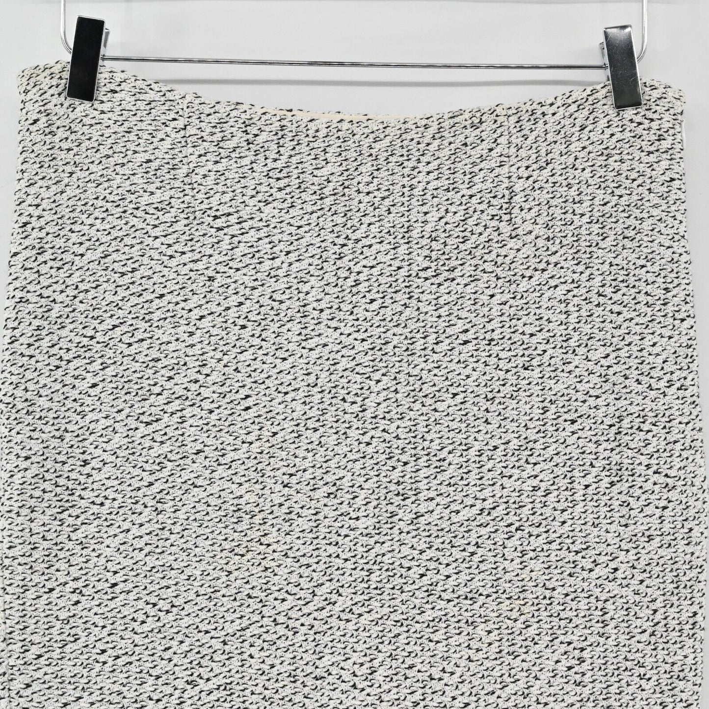 ST JOHN Skirt Sz 8 Wool White Black Contrast Trim Speckled Knit Pencil Capsule