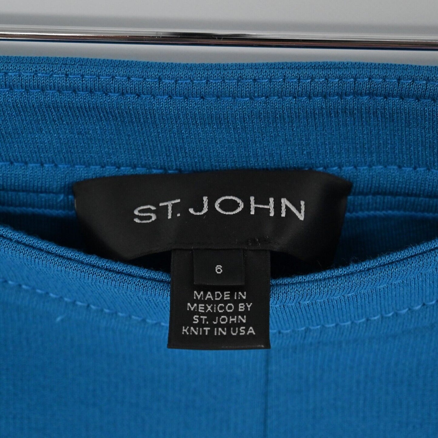 ST JOHN Pants Womens Size 6 Classic Knit Blue Wool Slit Back Straight Trousers
