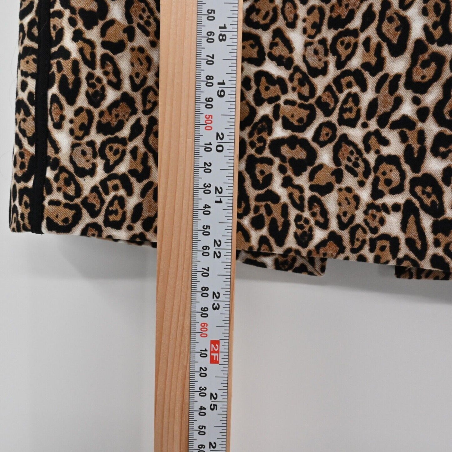 WHBM Skirt Womens Sz 2 Leopard Animal Print Cotton Blend Pencil Mob Wife Office