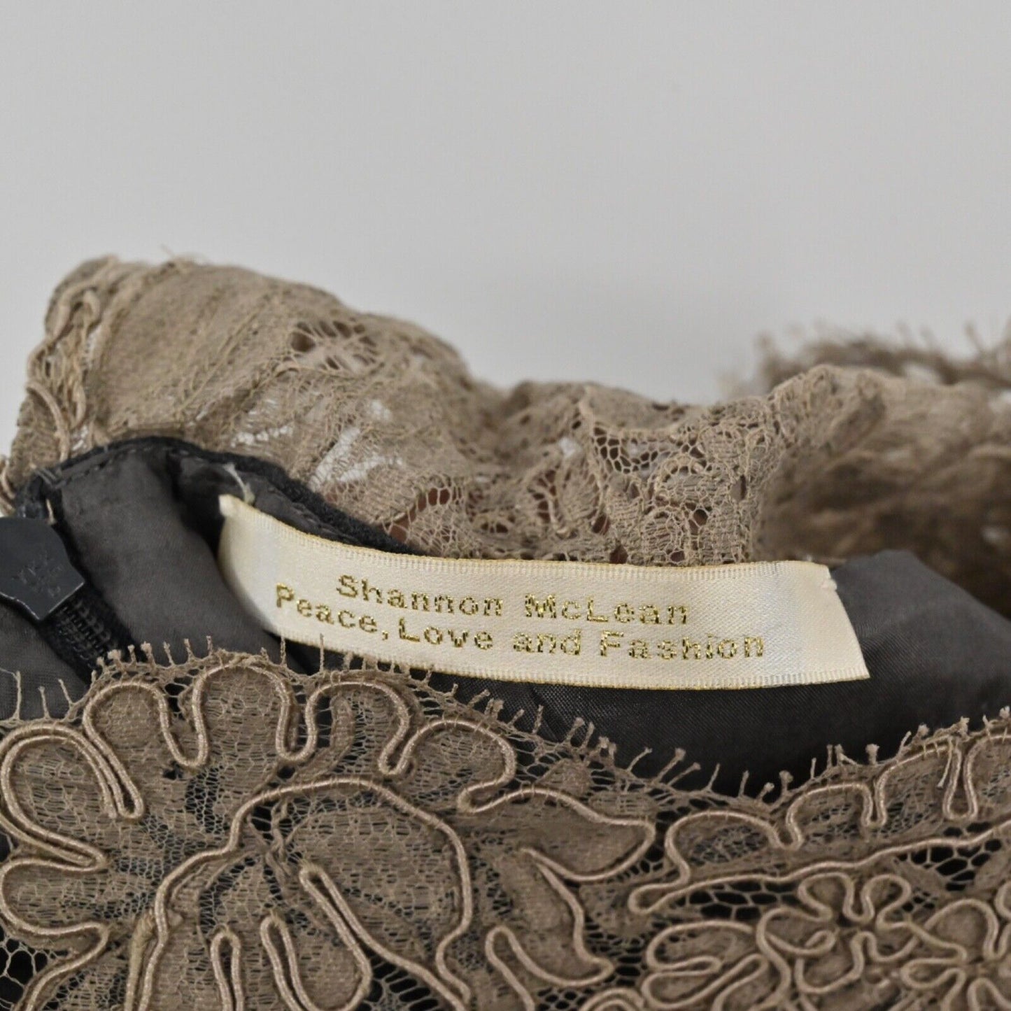 SHANNON MCLEAN Dress Womens Size S Black Brown Floral Lace Bell Sleeve Sheath