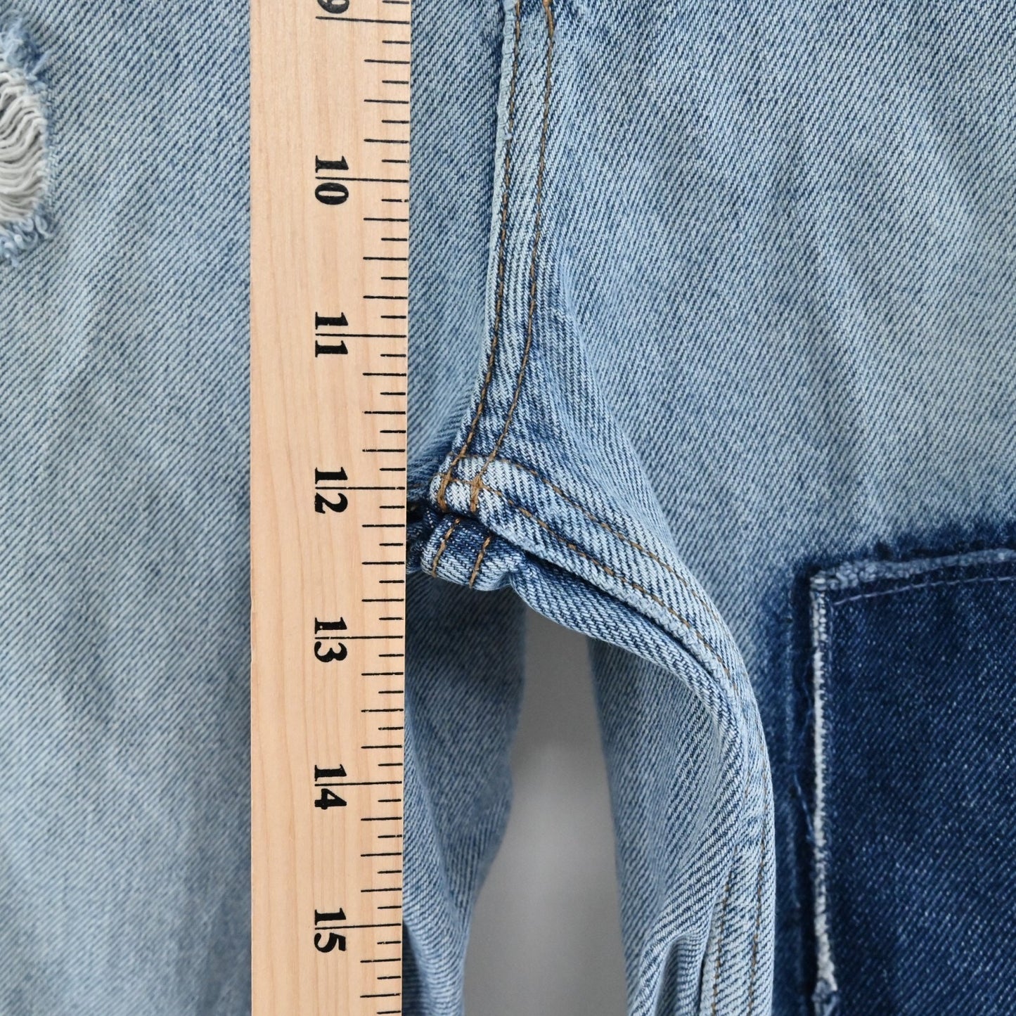 URBAN OUTFITTERS Jeans Womens Size 28 BDG Slim Straight Distressed Patchwork