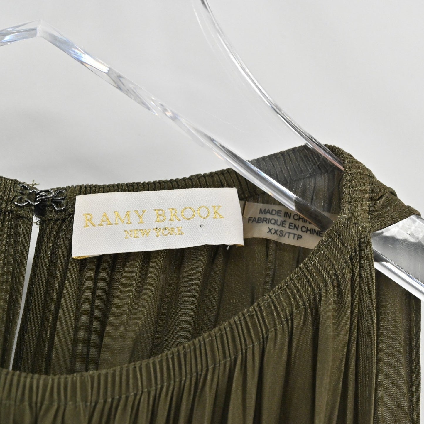 Ramy Brook Lauren Cold Shoulder Dress XXS Olive Green Pleated Earthy Ethereal