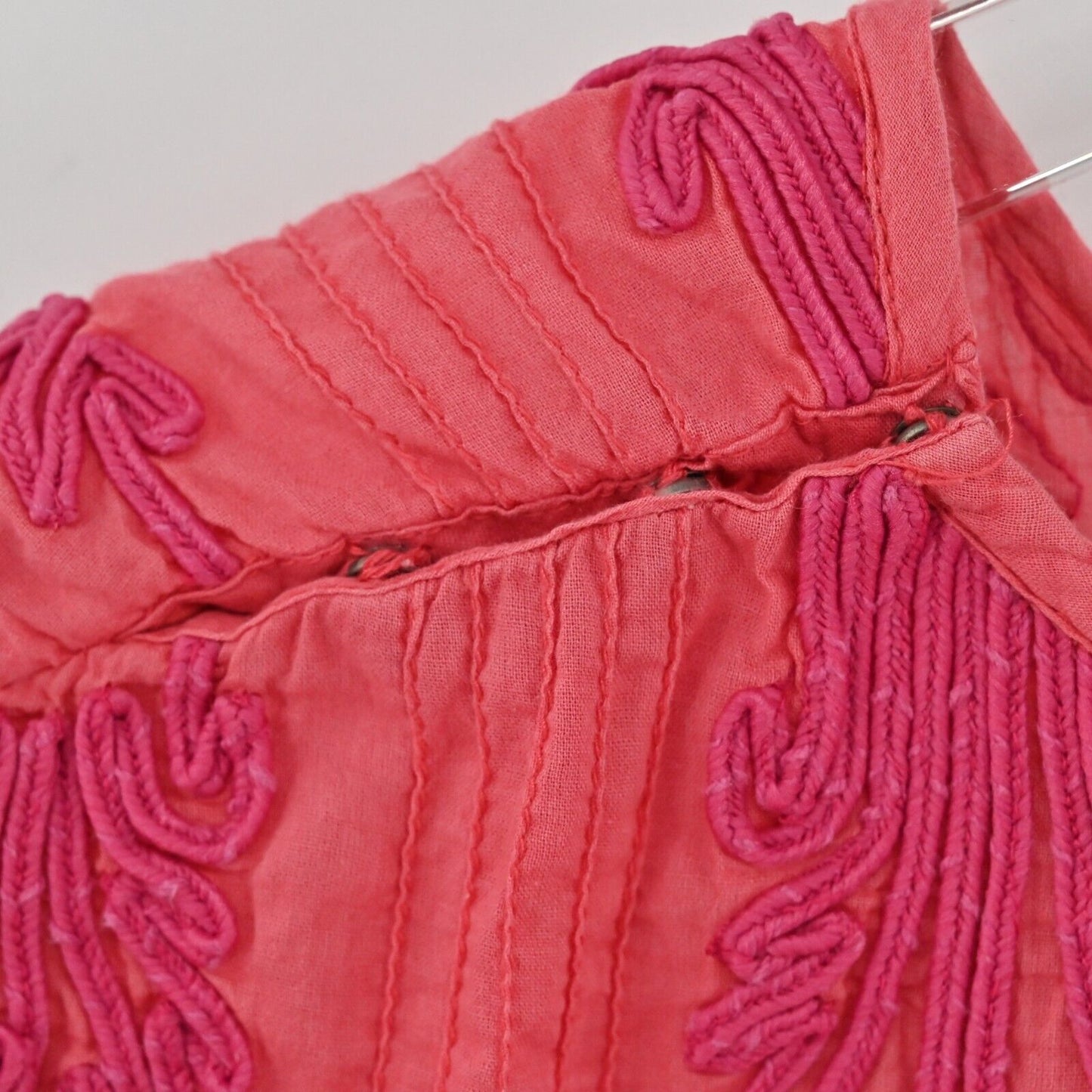 FREE PEOPLE Top Womens Size S Pink Lightweight Embroidered Detail Boho Blouse