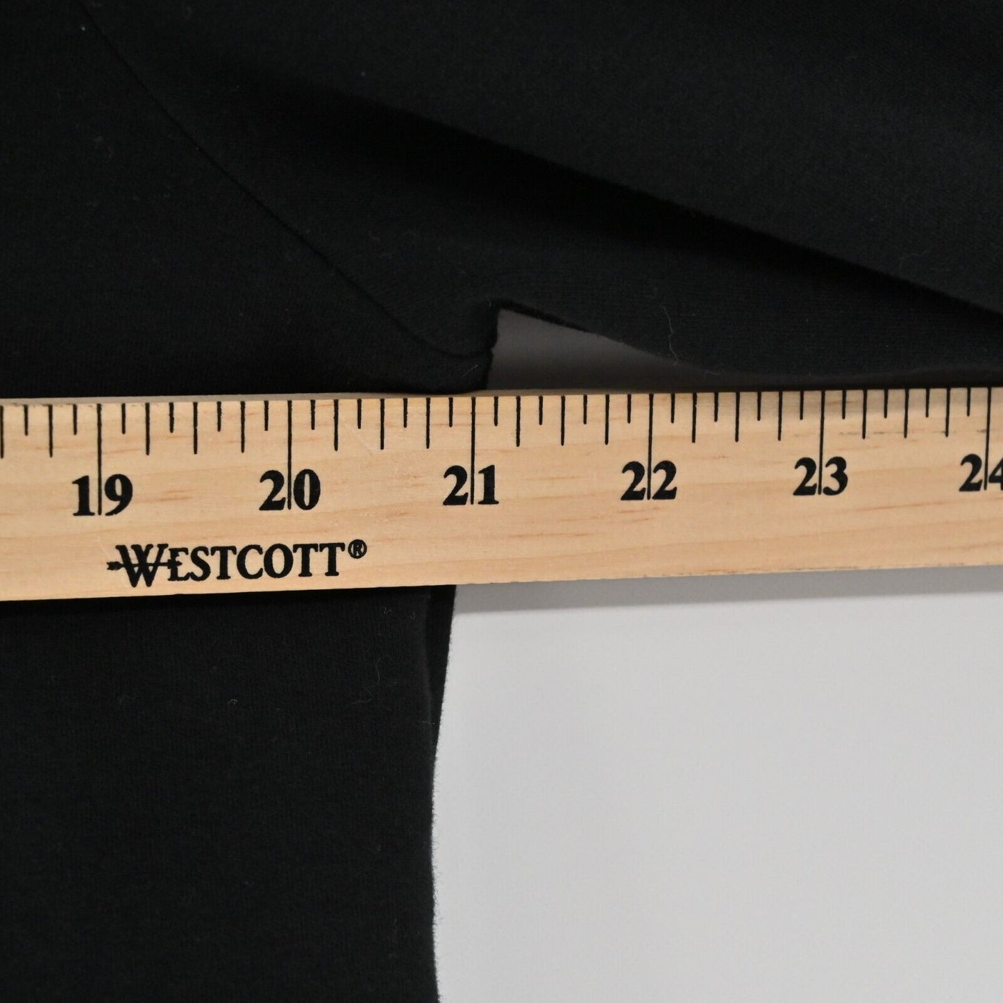 HUNTER Pullover Crewneck Womens Sz S Sweatshirt Chain Trim Logo Black White Crop