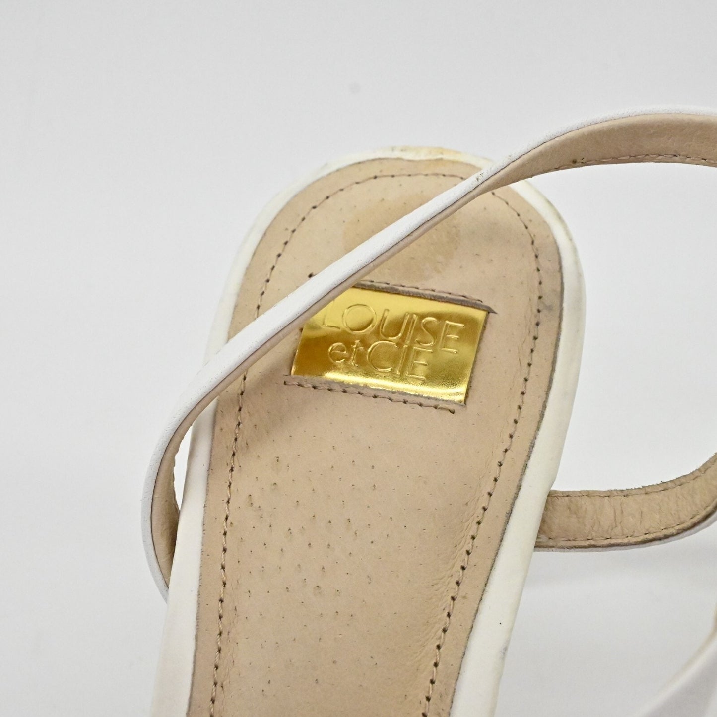 LOUISE ET CIE Womens Kass Heels Size 10M Optic White Strappy Open Toe Pumps