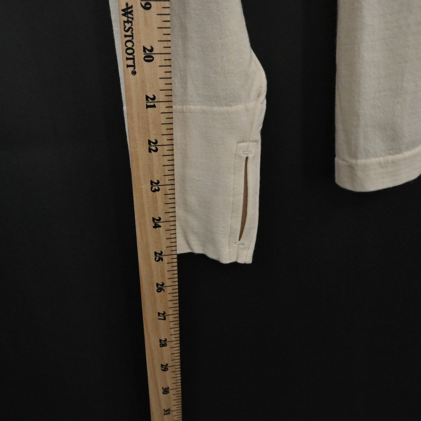 Athleta Foresthill Ascent Turtleneck Top Womens XS Cream Warm Long Sleeve Ski