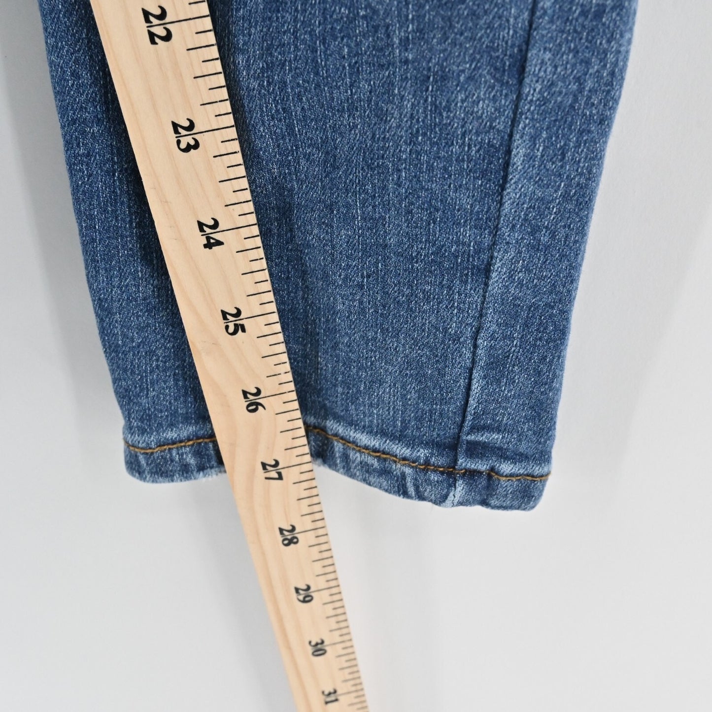 Judy Blue Womens Distressed Relaxed Fit Jeans Size 28 Stretch High Rise JB88242