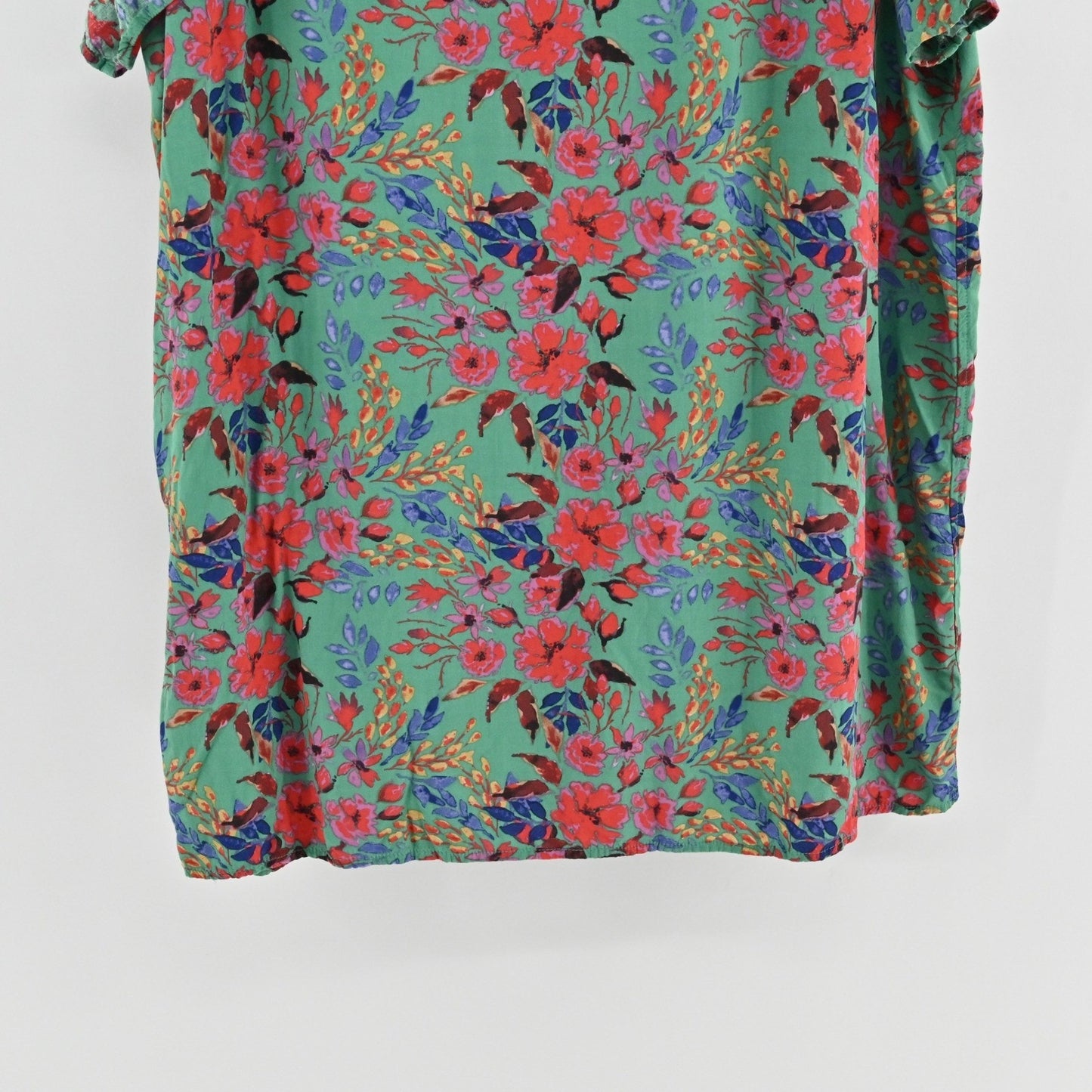 Natural Life Floral Shift Dress Size L Bohemian Hippie Whimsical V Neck Garden