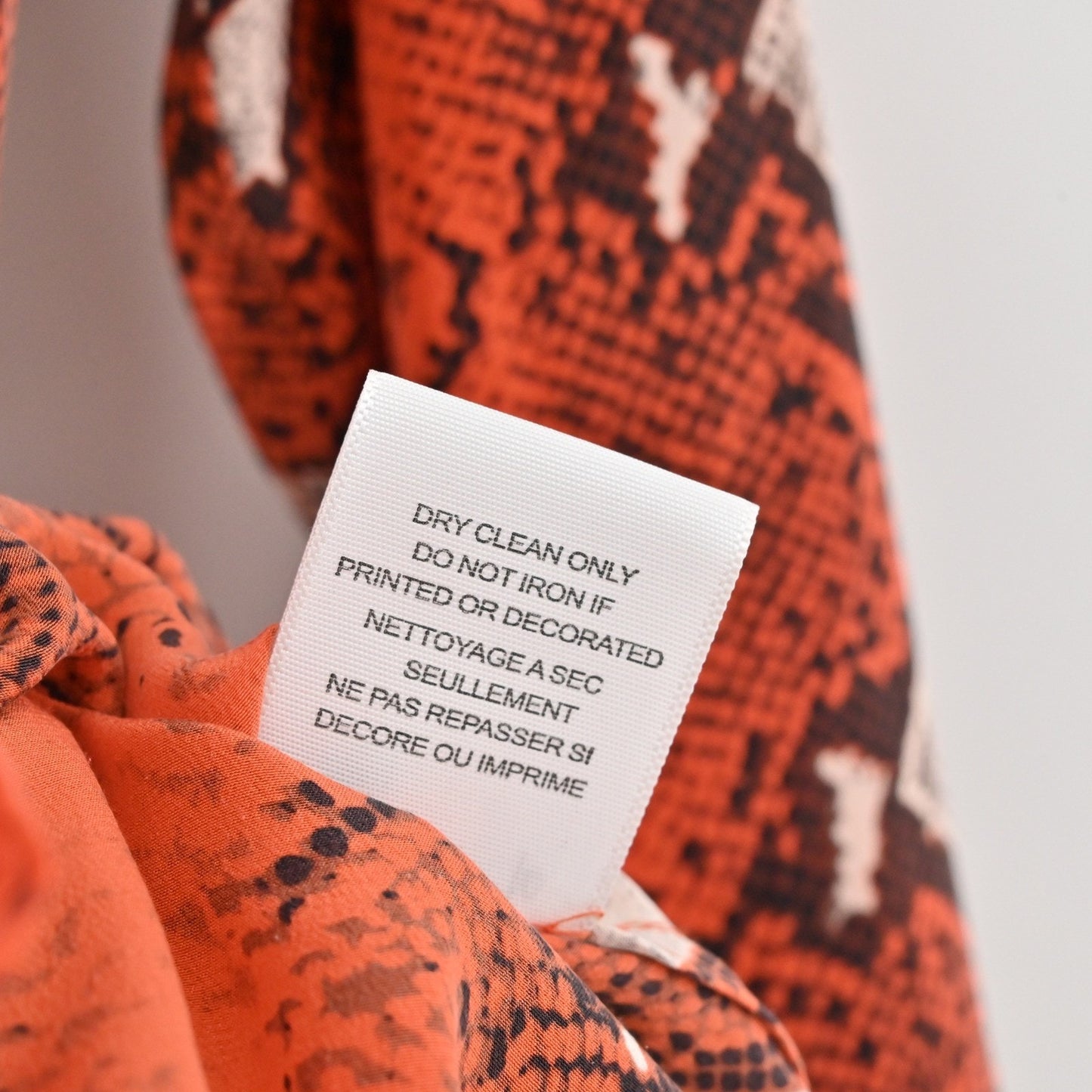 EQUIPMENT Womens Silk Top Size S Orange Snakeskin Button Dopamine Maximalist