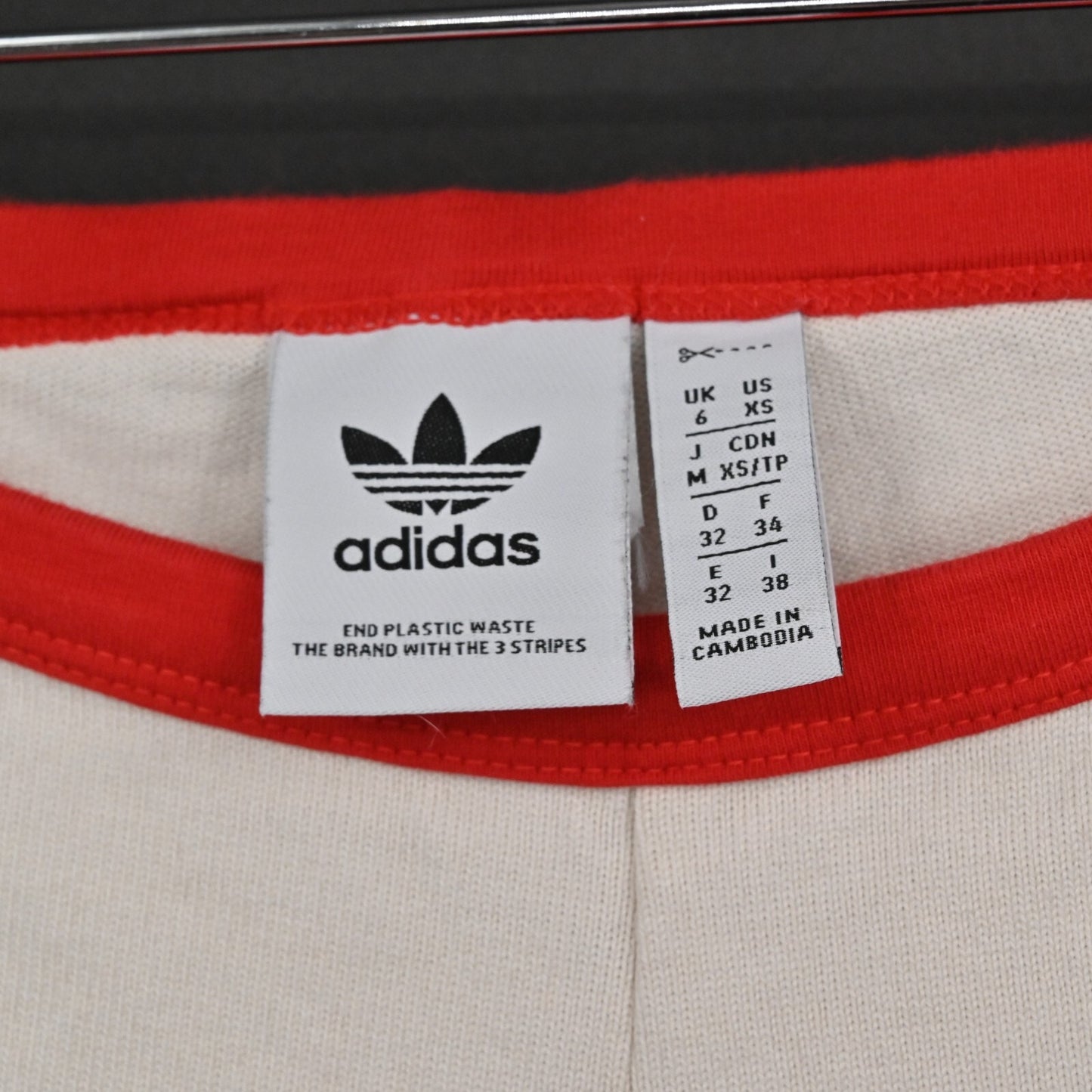 ADIDAS Originals Resort Wide Leg Trousers Womens XS Trefoil Track Pants Red Logo