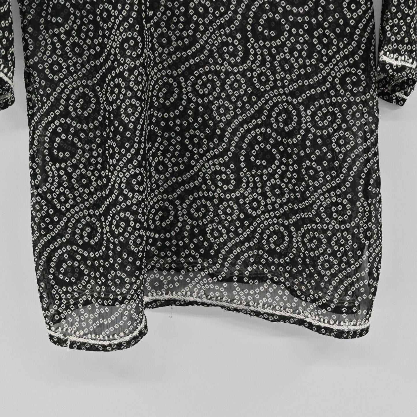 GRETCHEN SCOTT Top Womens Size M Floral Embroidered Split VNeck Printed Tunic