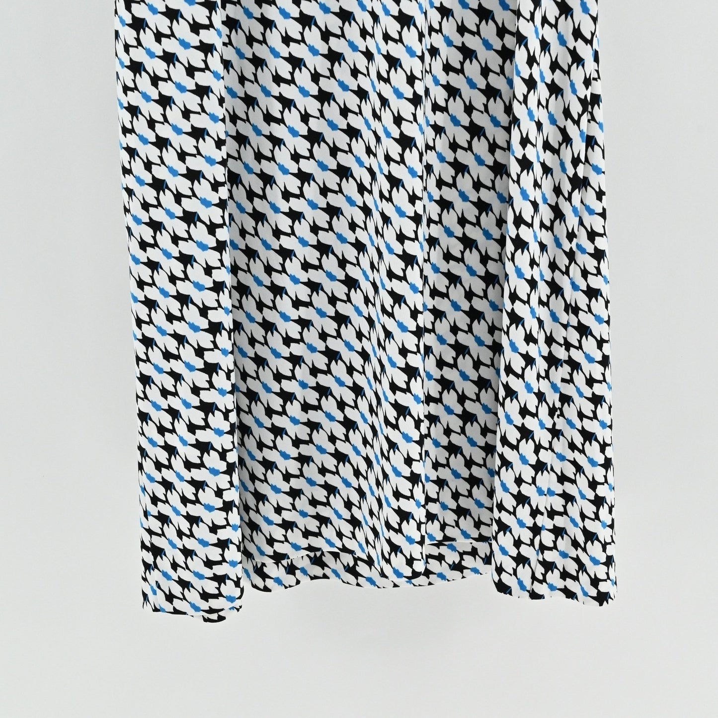 DKNY Faux Wrap Dress Size L Geometric Modern Artistic Flattering Sophisticated