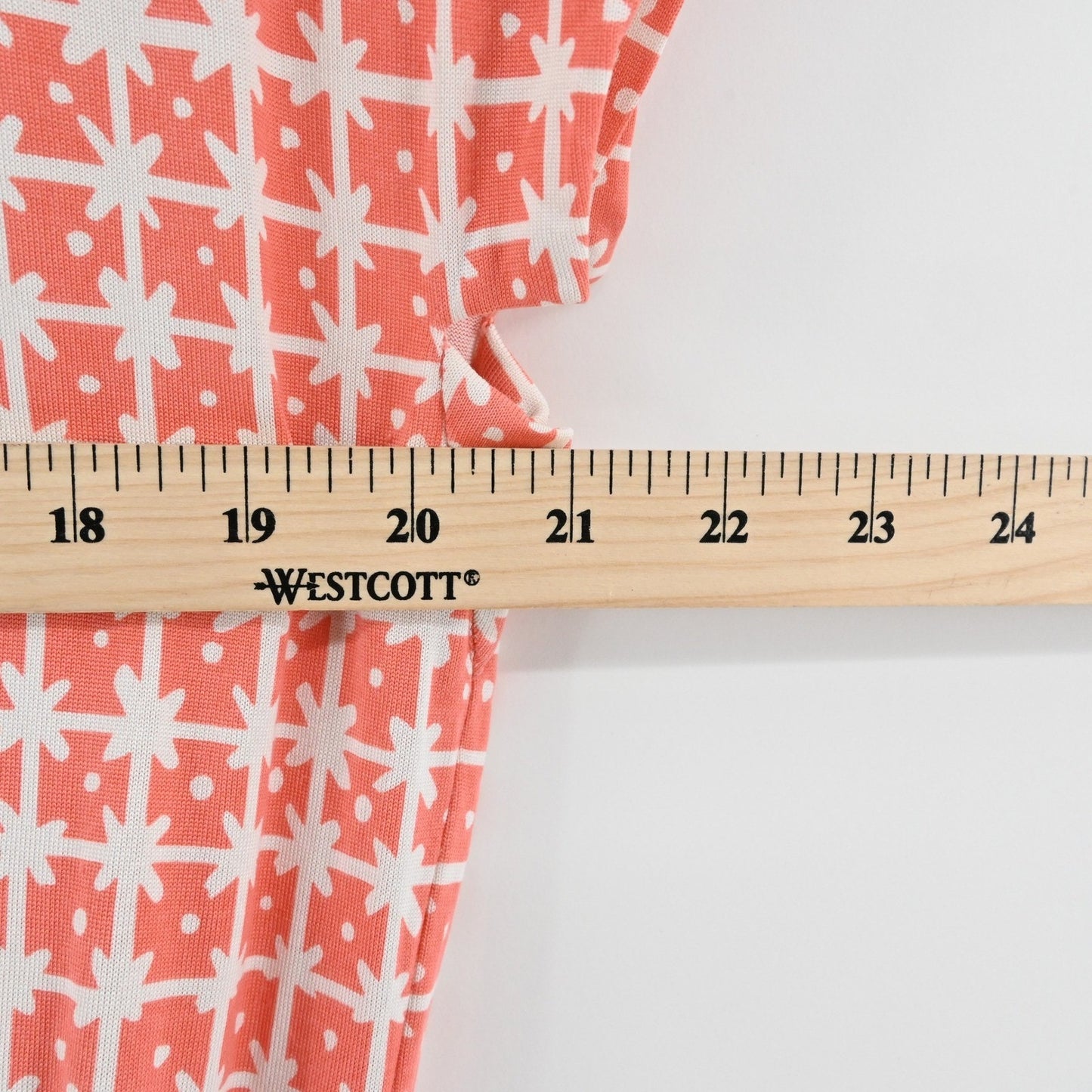 Diane Von Furstenberg Silk Wrap Dress Size 6 Coral Geo Print Chic Parisian DVF