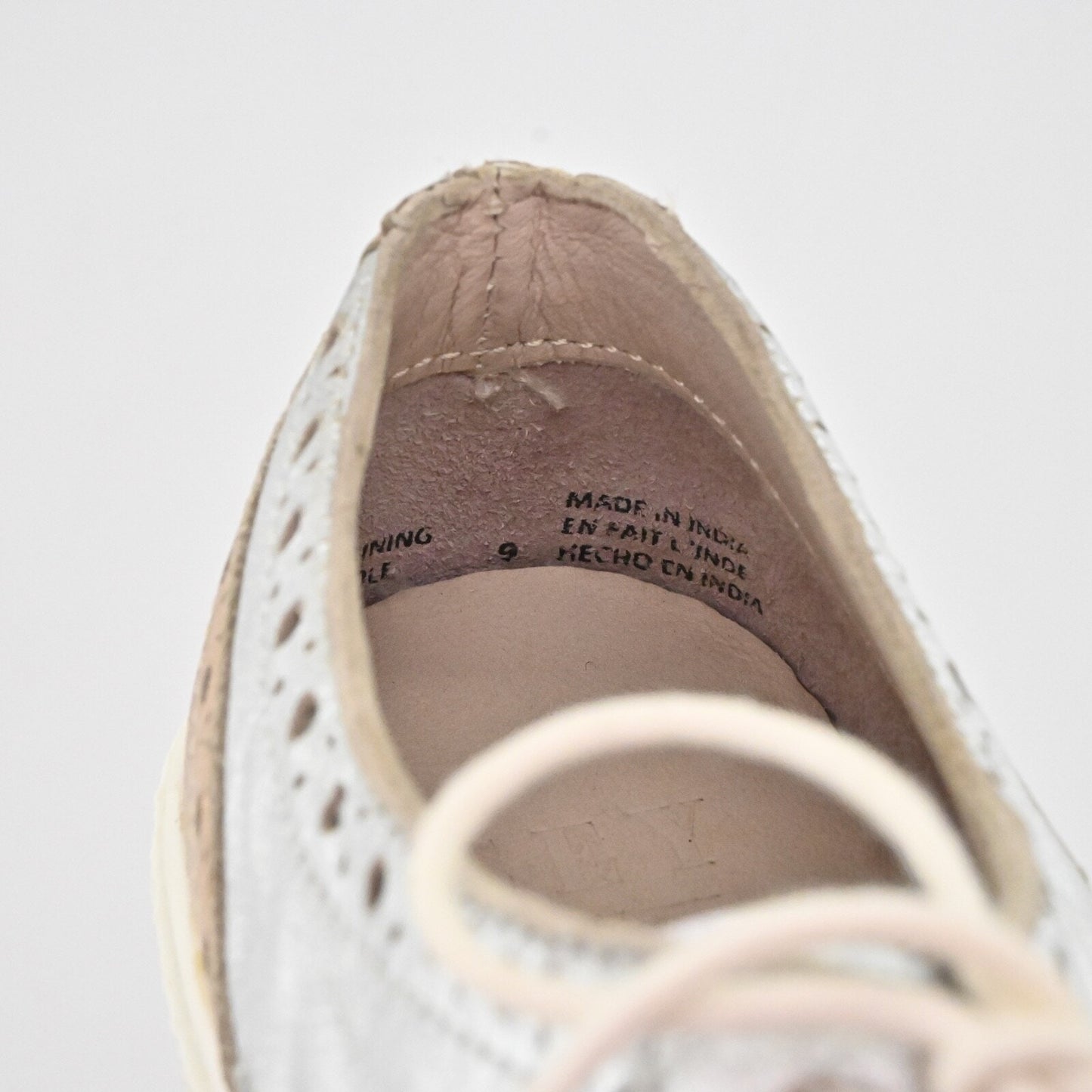 SEY SEYCHELLES Womens Ideal Platform Oxford Sneakers Size 9 Metallic Silver Rose