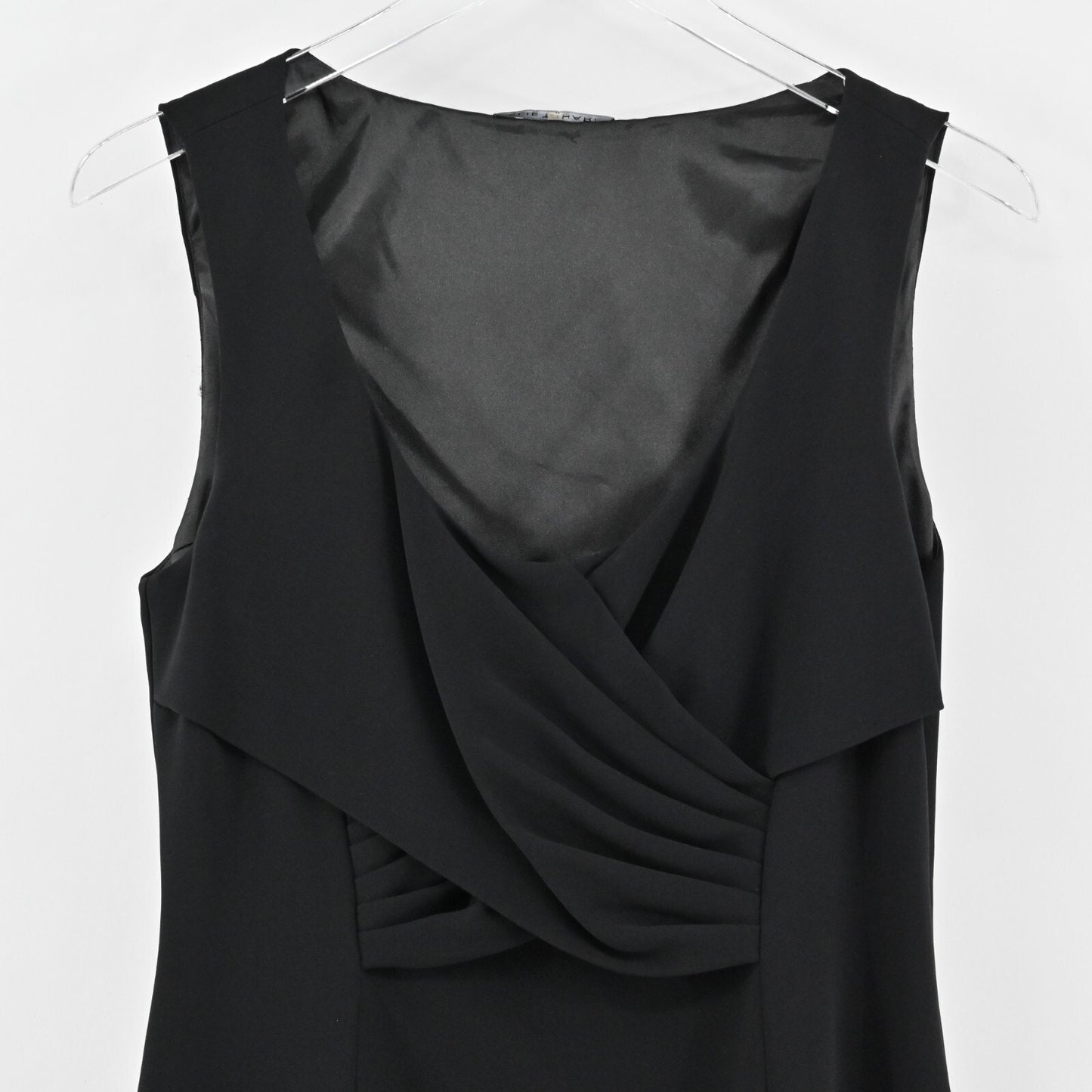 ELIE TAHARI Dress Size 8 Black Scoop Neck Pleated Front Detail Sleeveless Mini