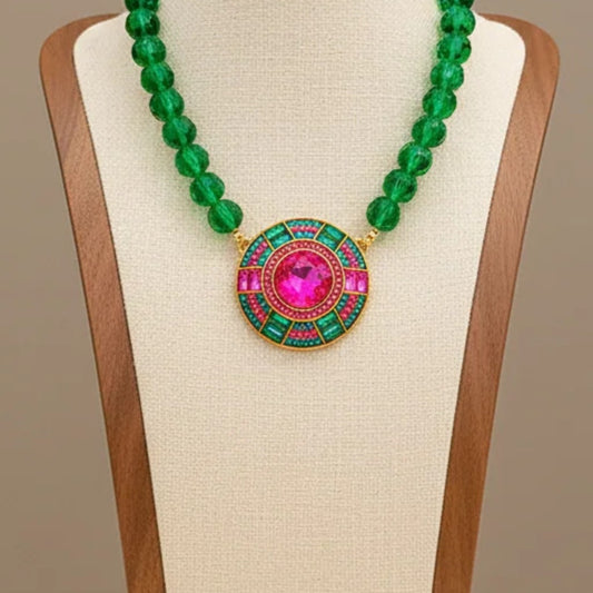 Green Round Ball Crystal Pendant Necklace Alloy Gold Plated