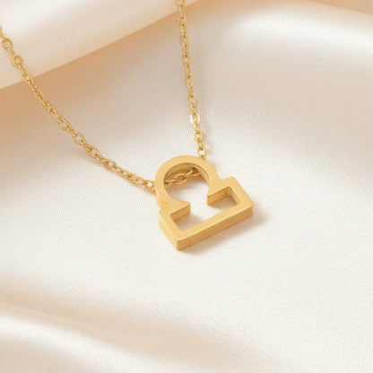 Zodiac Sign Pendant Necklace 18K Gold Plated 304 Stainless Steel Dainty Clavicle Chain