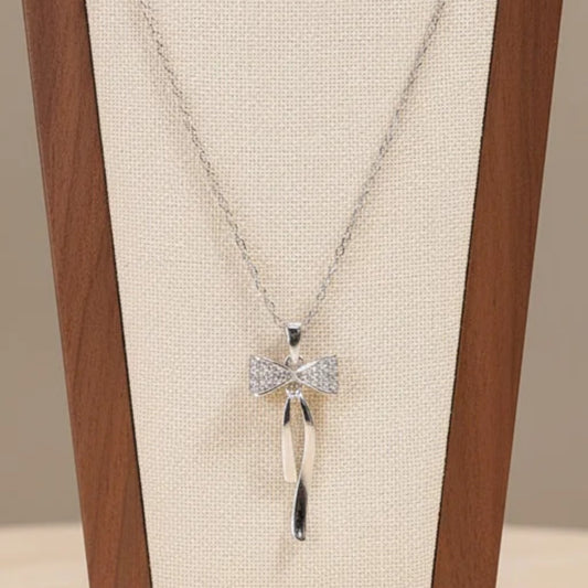 Bowknot Butterfly Rhinestone Pendant Necklace Silver Tone Titanium Steel