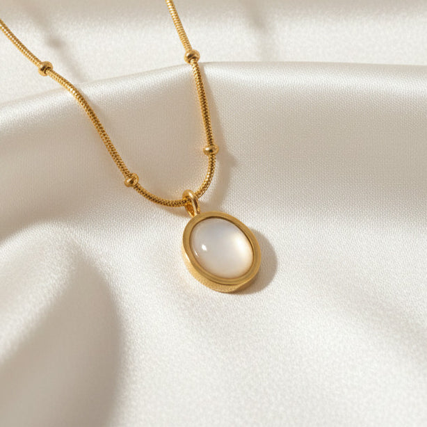 Round Cat Eye Stone Pendant Necklace Titanium Steel 18K Gold Plated White