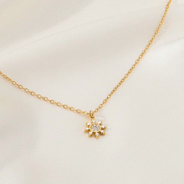 Hollow Snowflake Pendant Necklace Stainless Steel 18K Gold Plated