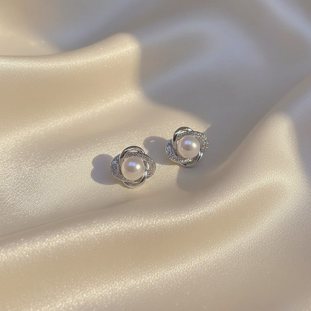 Lynn's Closet Boutique Versatile Entwined Pearl Earrings