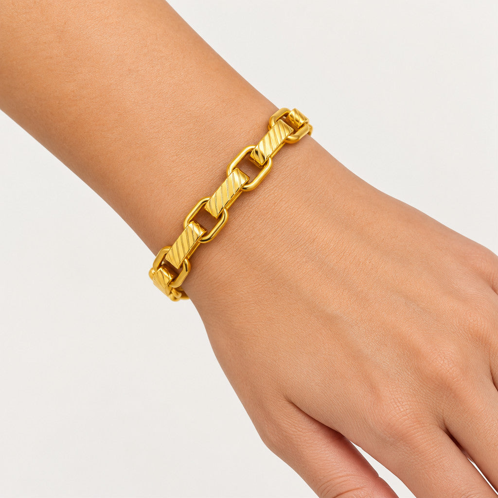 Interlocking Rectangle Geometric Bracelet - Gold