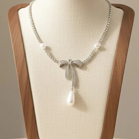 Bowknot Rhinestone Pearl Pendant Necklace Alloy Silver