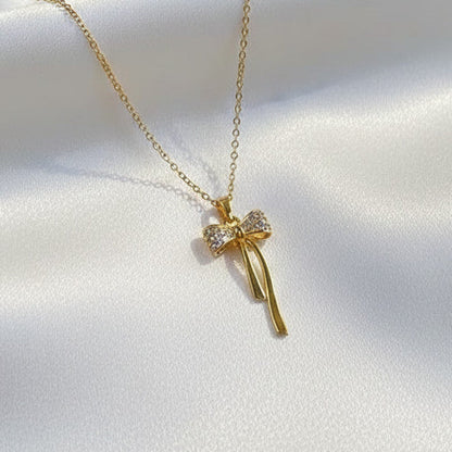 Bowknot Butterfly Rhinestone Pendant Necklace Gold Tone Titanium Steel