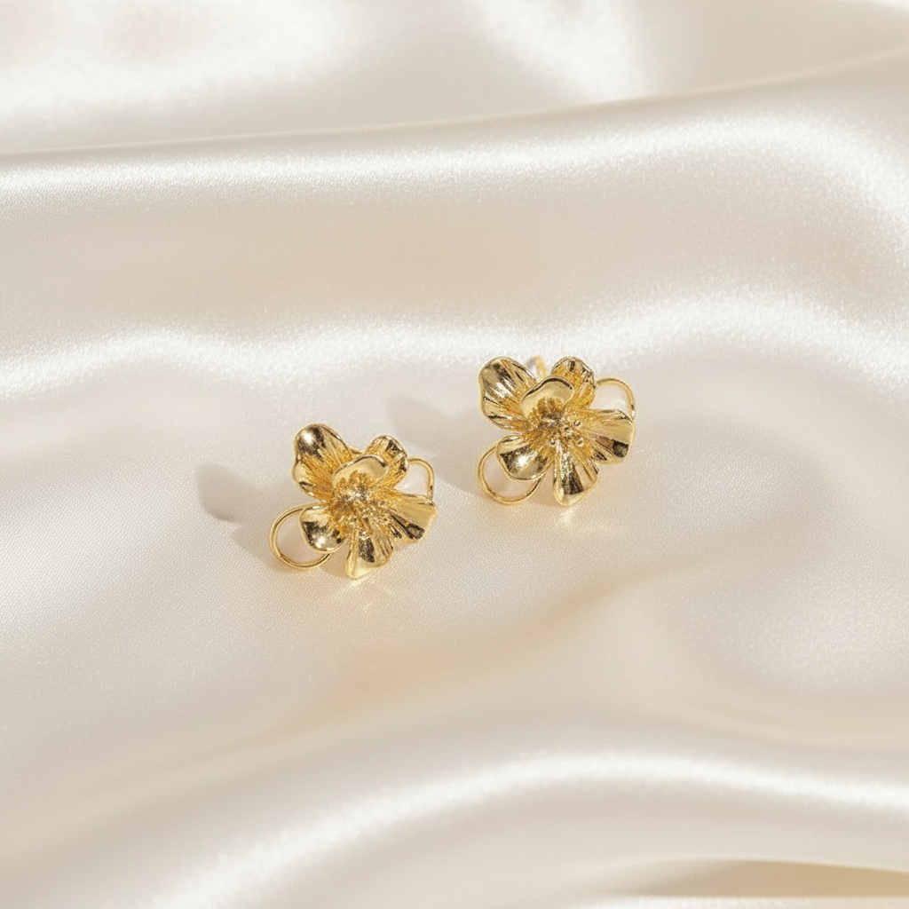 Lynn's Closet Boutique Metal Cat's Eye 3D Flower Earrings