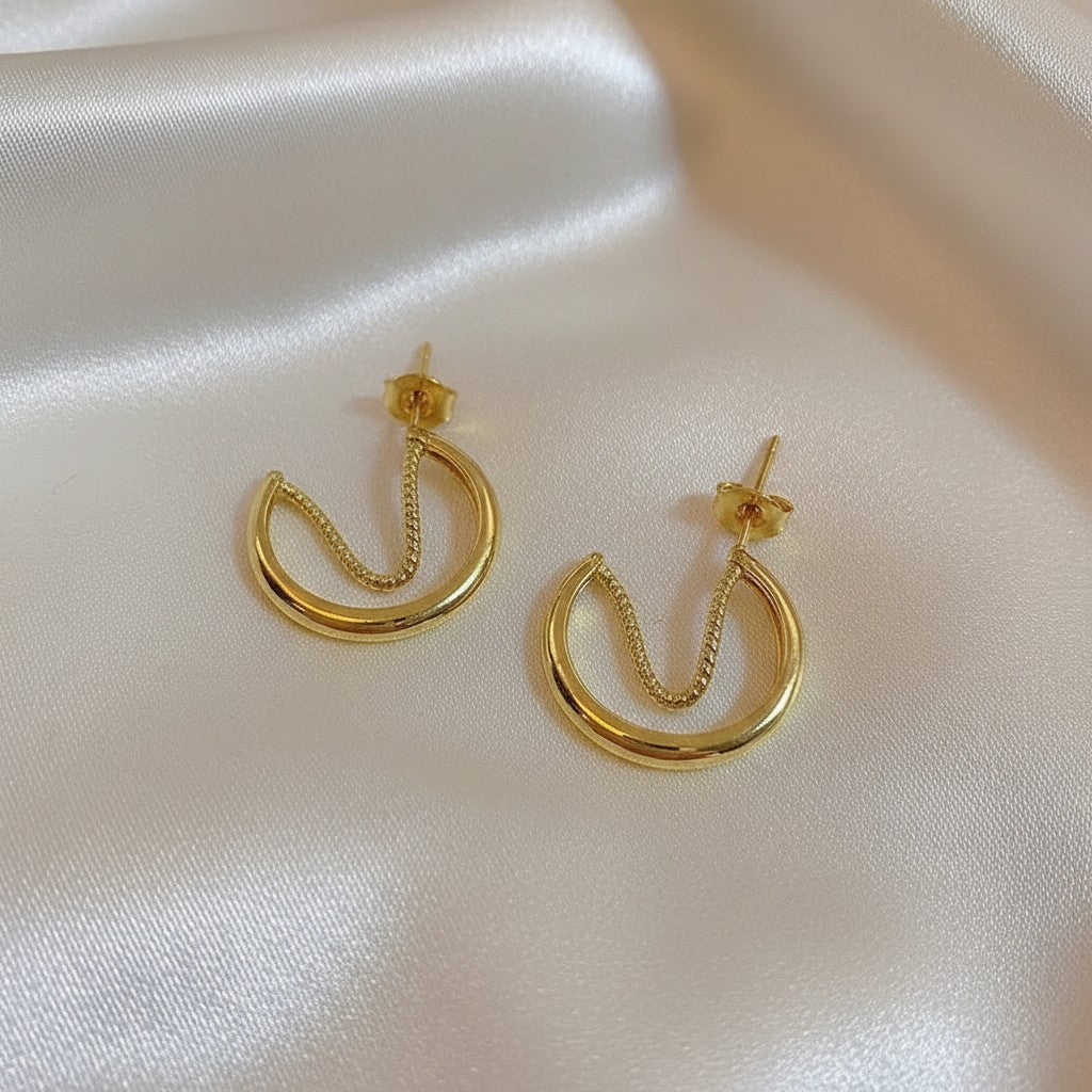 Lynn's Closet Boutique Double Twist C-Hoop Earrings