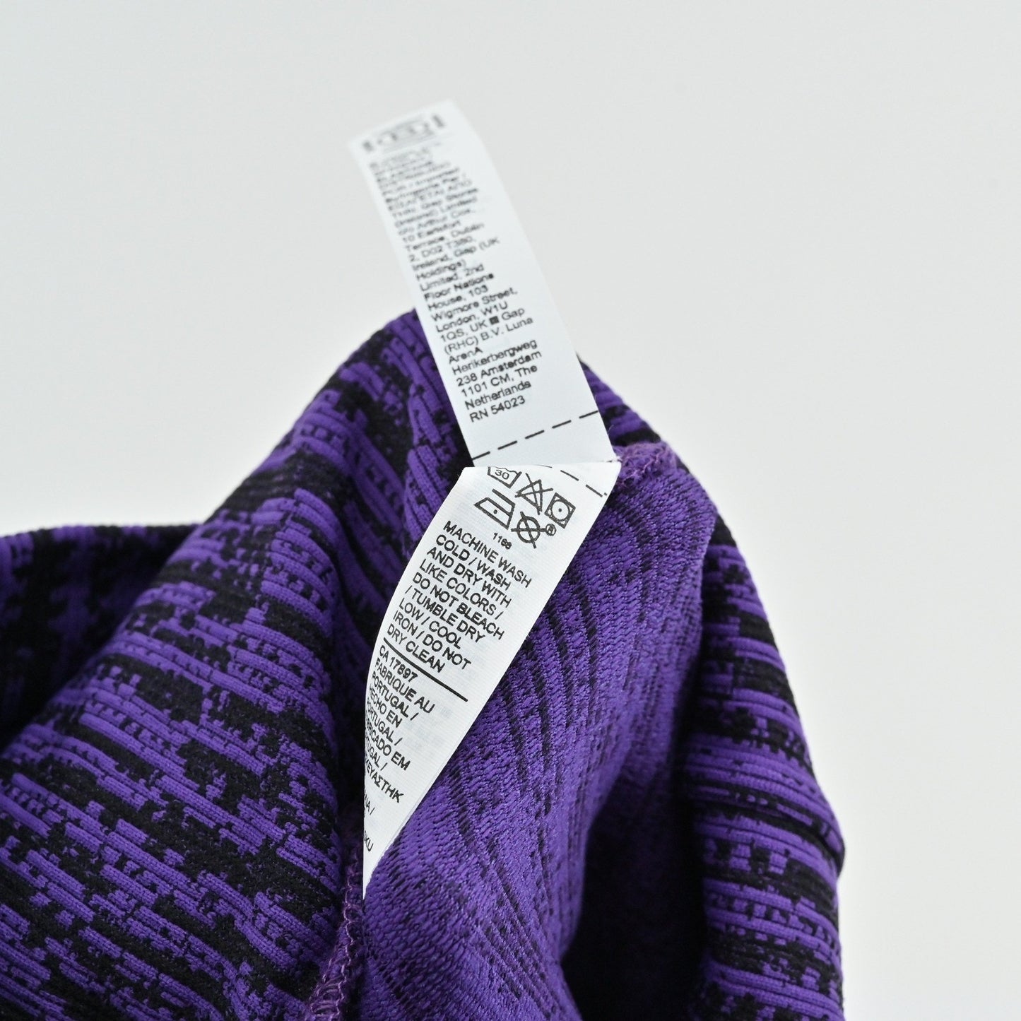Athleta Flurry Elemental Turtleneck Top Womens XS Purple Black Warm Long Sleeve