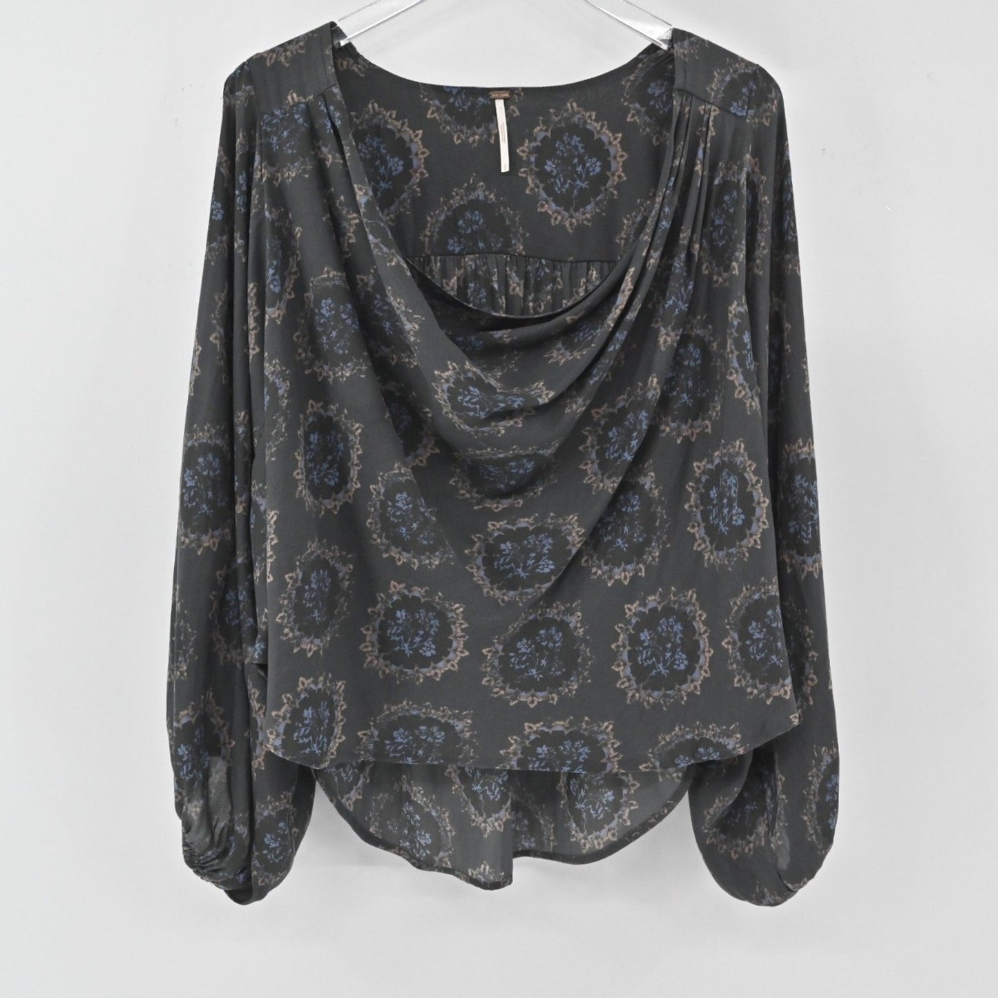 FREE PEOPLE Womens Cowling Around Top Size S Midnight Romantic Bohemian Hippie