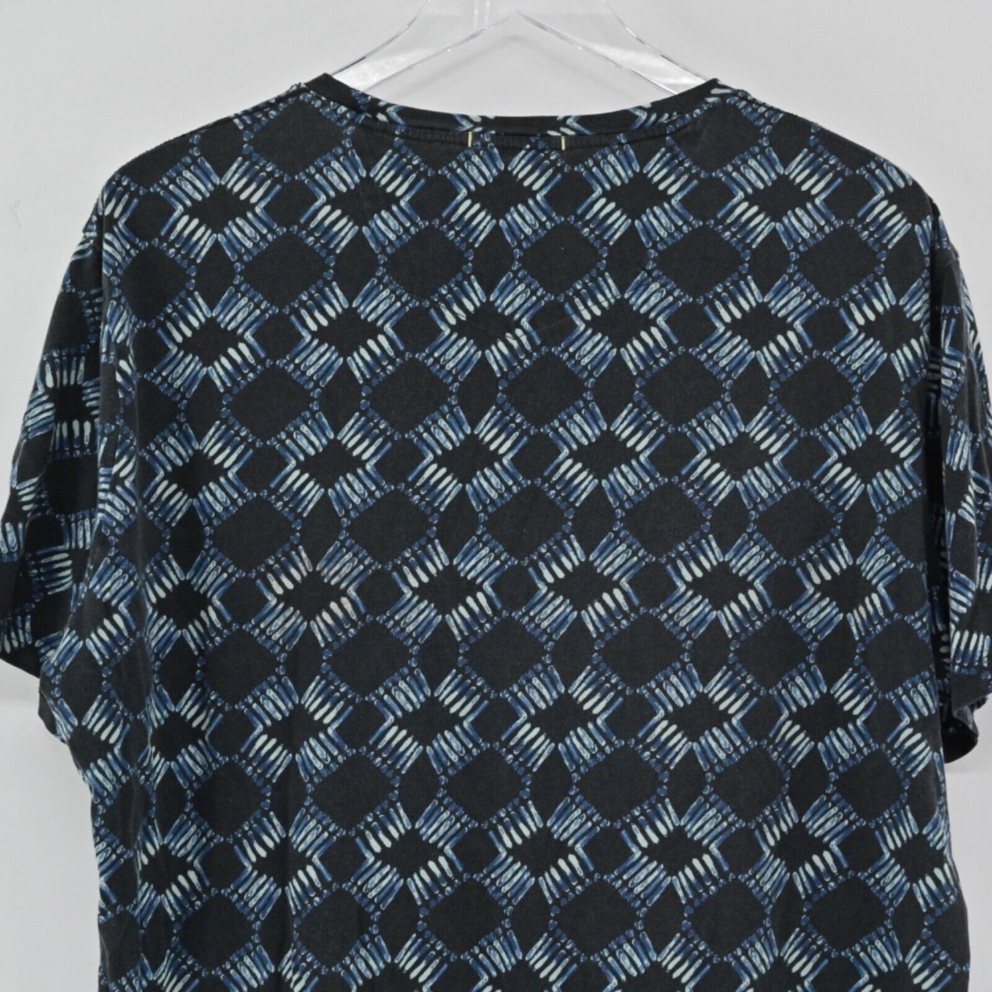 ROBERT GRAHAM T Shirt Mens Size L Blue Geometric Speed Limit Batik Skull Graphic