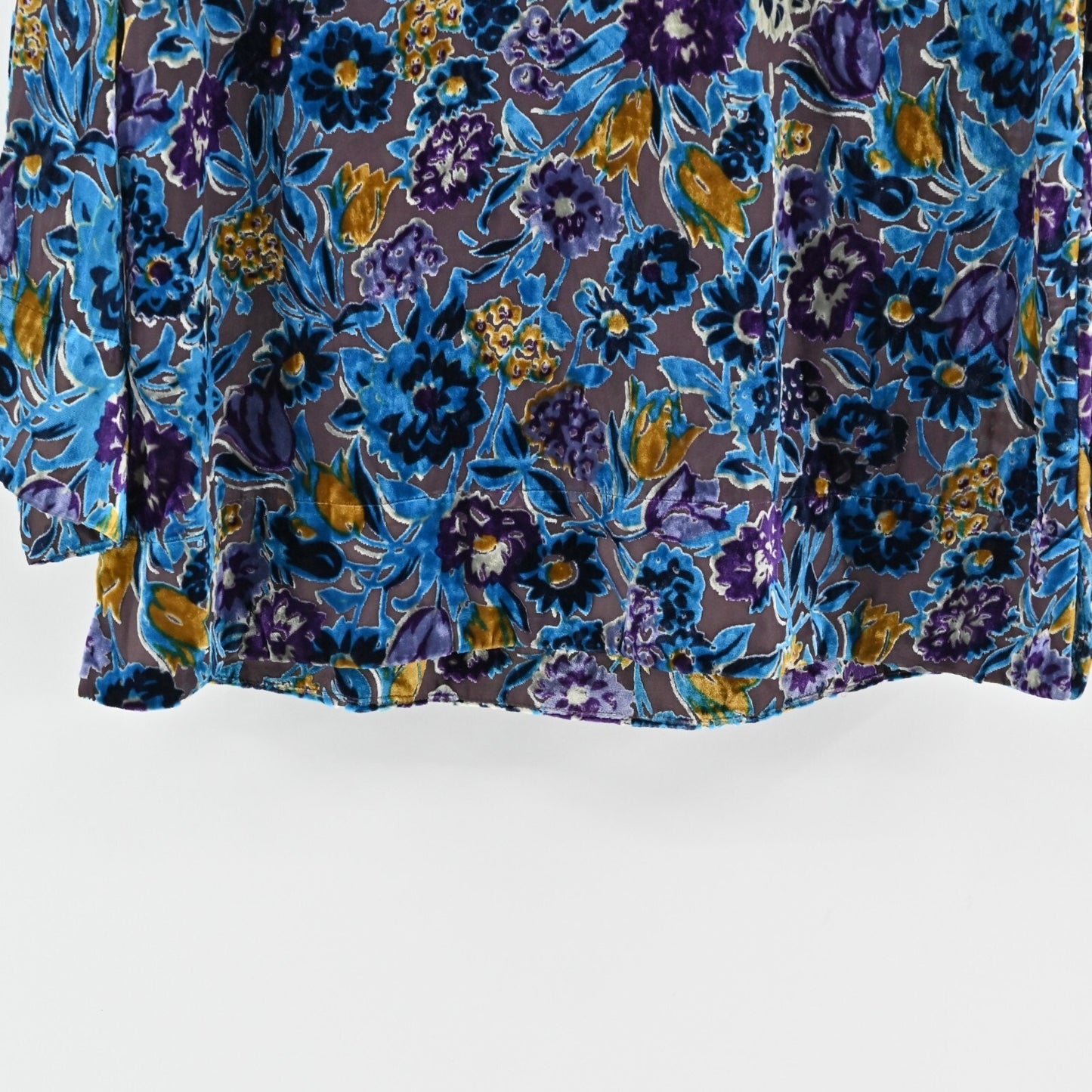 SOFT SURROUNDINGS Eliana Velvet Top Womens Size S Blue Floral Bateau Neck Blouse
