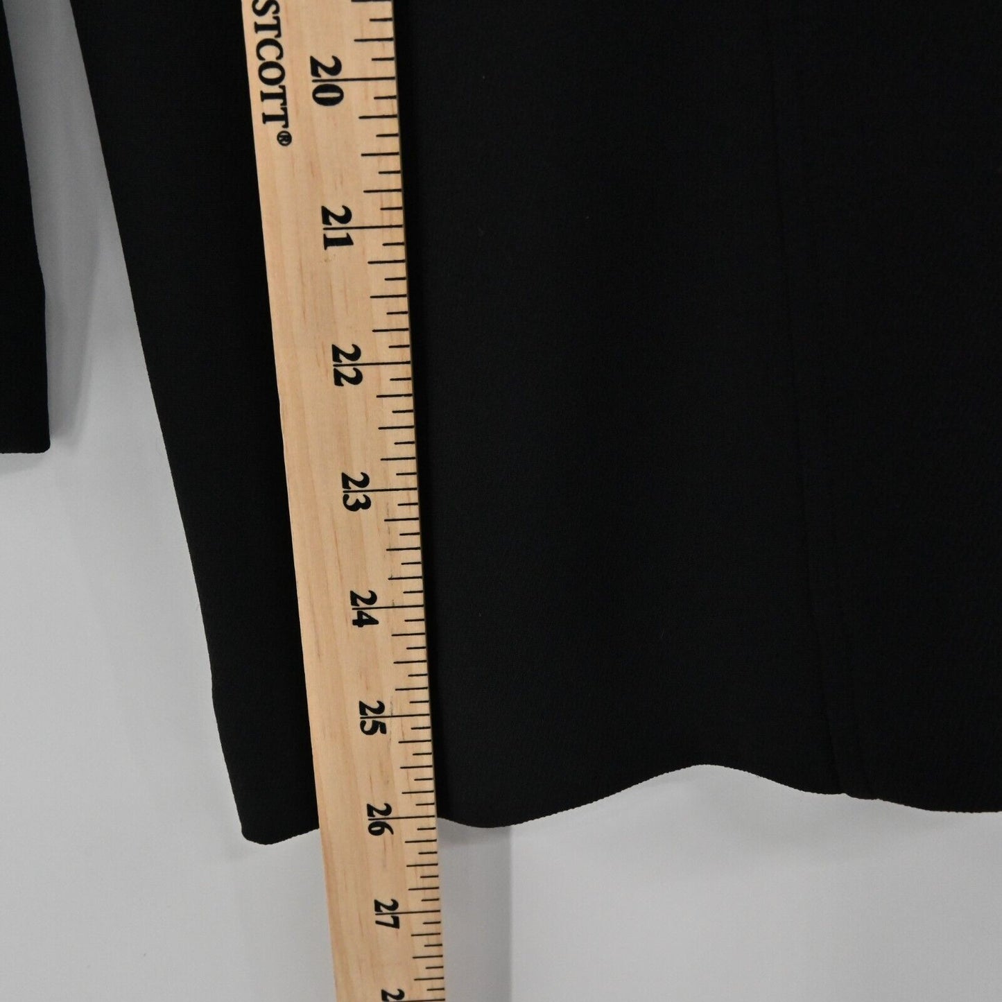 BROOKS BROTHERS Top Womens Size 4 Long Sleeve Classic Solid Black Lined Blouse