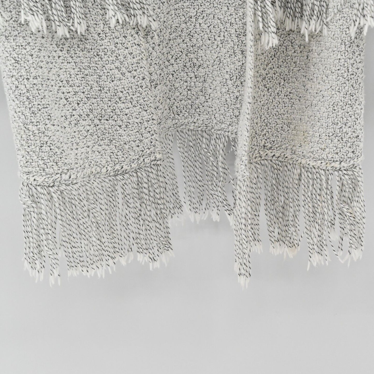 CUPCAKES CASHMERE Sweater Womens Sz S Calypso Fringe Knit Open Cardigan Boho