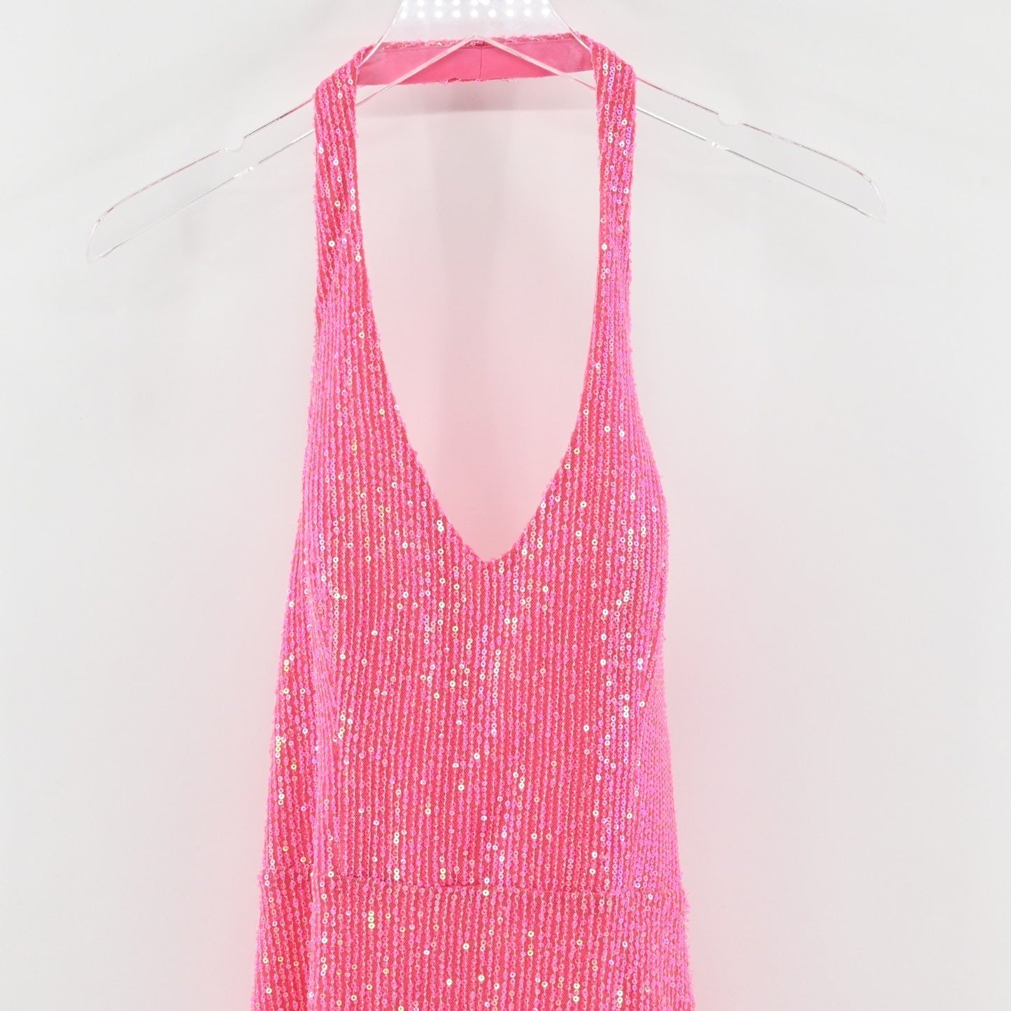 City Vibe Pink Sequin Dress Size 11 Sleeveless VNeck Mini Halter Sexy Barbie NEW