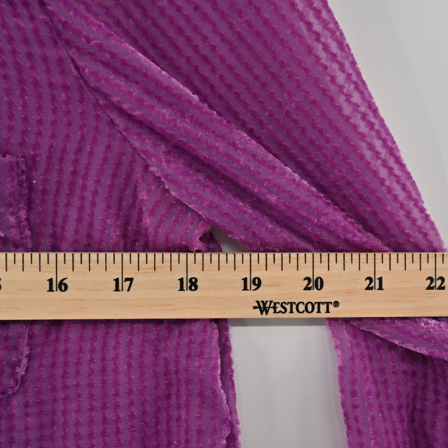 ANTHROPOLOGIE Top Womens Sz XS Akemi + Kin Purple Velvet Tunic Duster Button