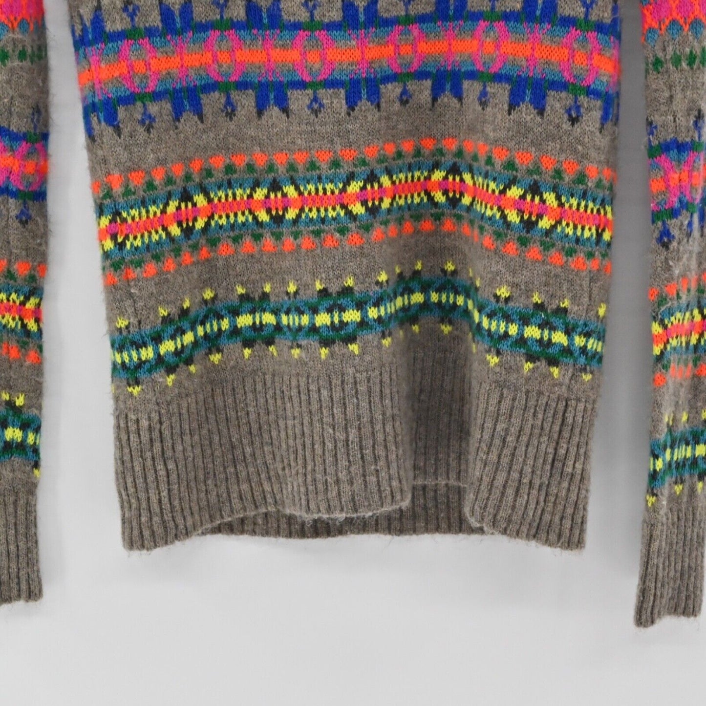 AMERICAN EAGLE Sweater Womens Size S Neon Fair Isle Wool Blend Boat Neck Retro