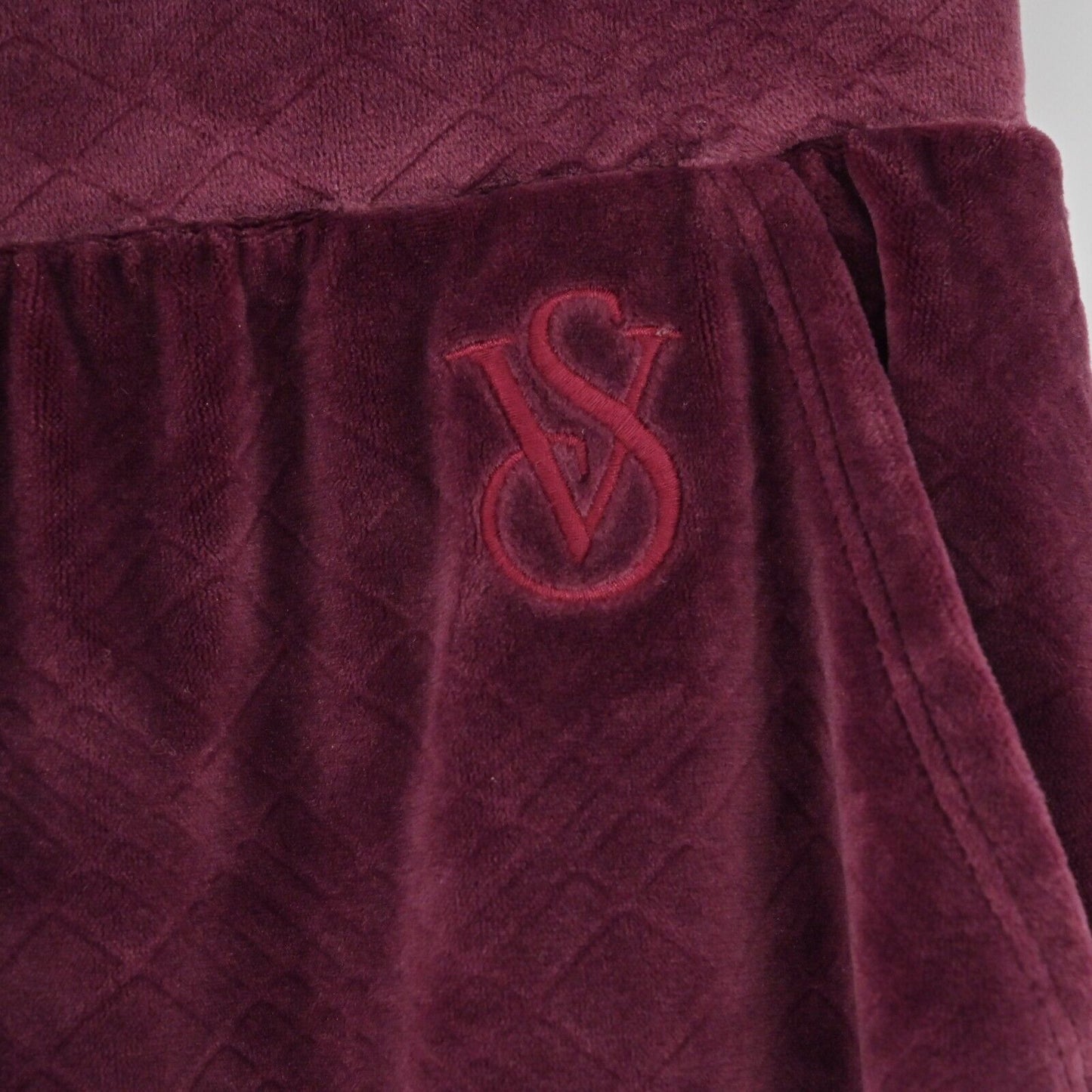 VICTORIAS SECRET Pants Womens XS Maroon Velour Quilted Joggers Loungewear Comfy