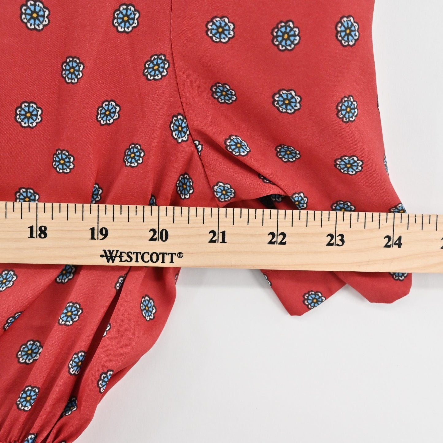 URBAN OUTFITTERS Womens Red Floral Jumpsuit Size XS Romper Belt Boho Chic Retro