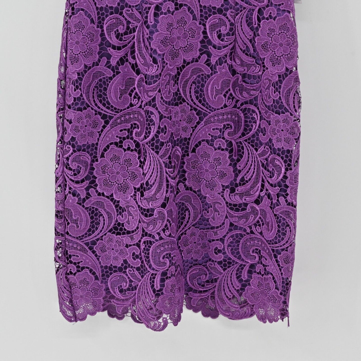 DECODE 1.8 Dress Womens Size 4 Scalloped Lace Short Sleeve Sheath Purple NEW