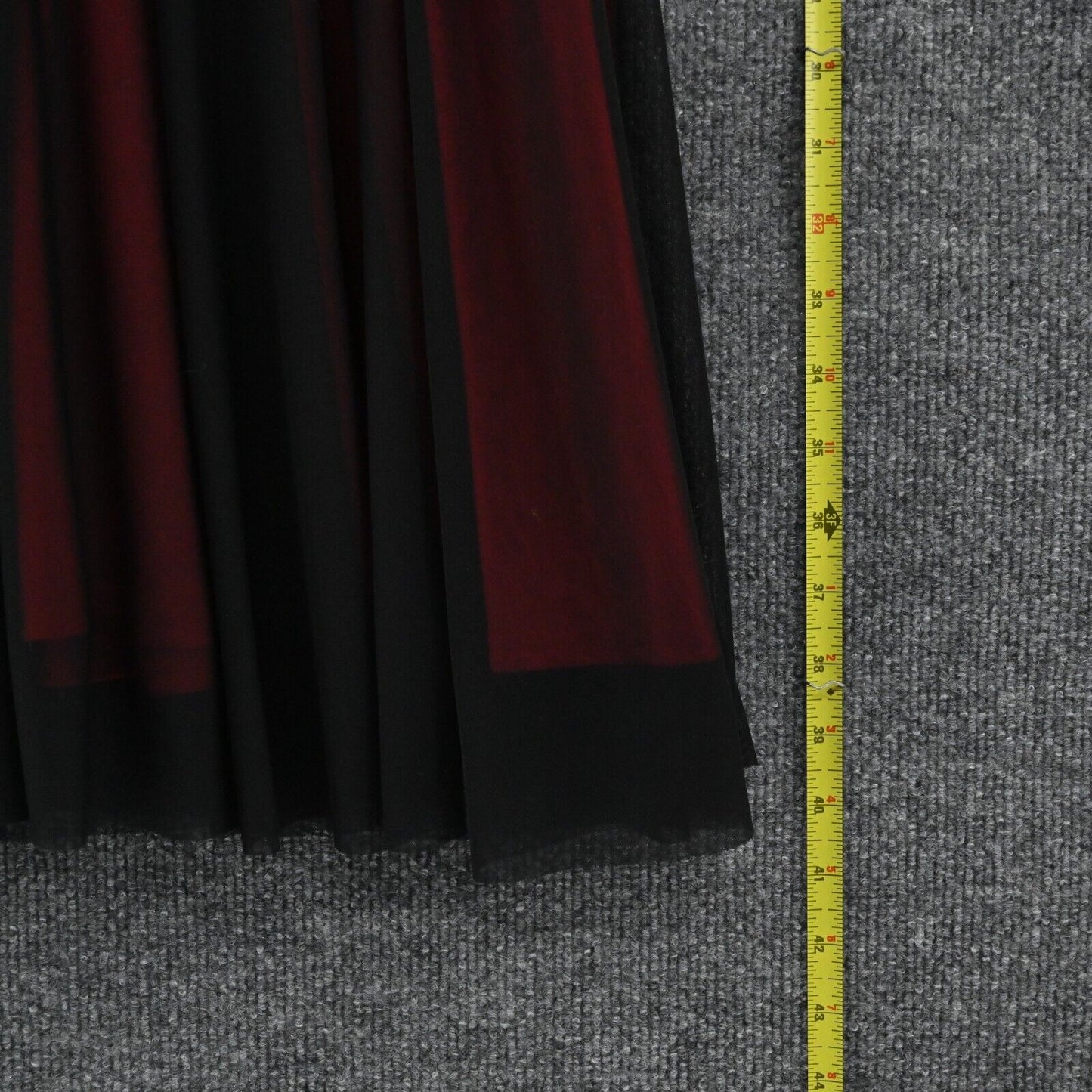 LA NOUVELLE RENAISSANCE Dress Womens Sz 10 Black Red Mesh Embellished Sleeveless