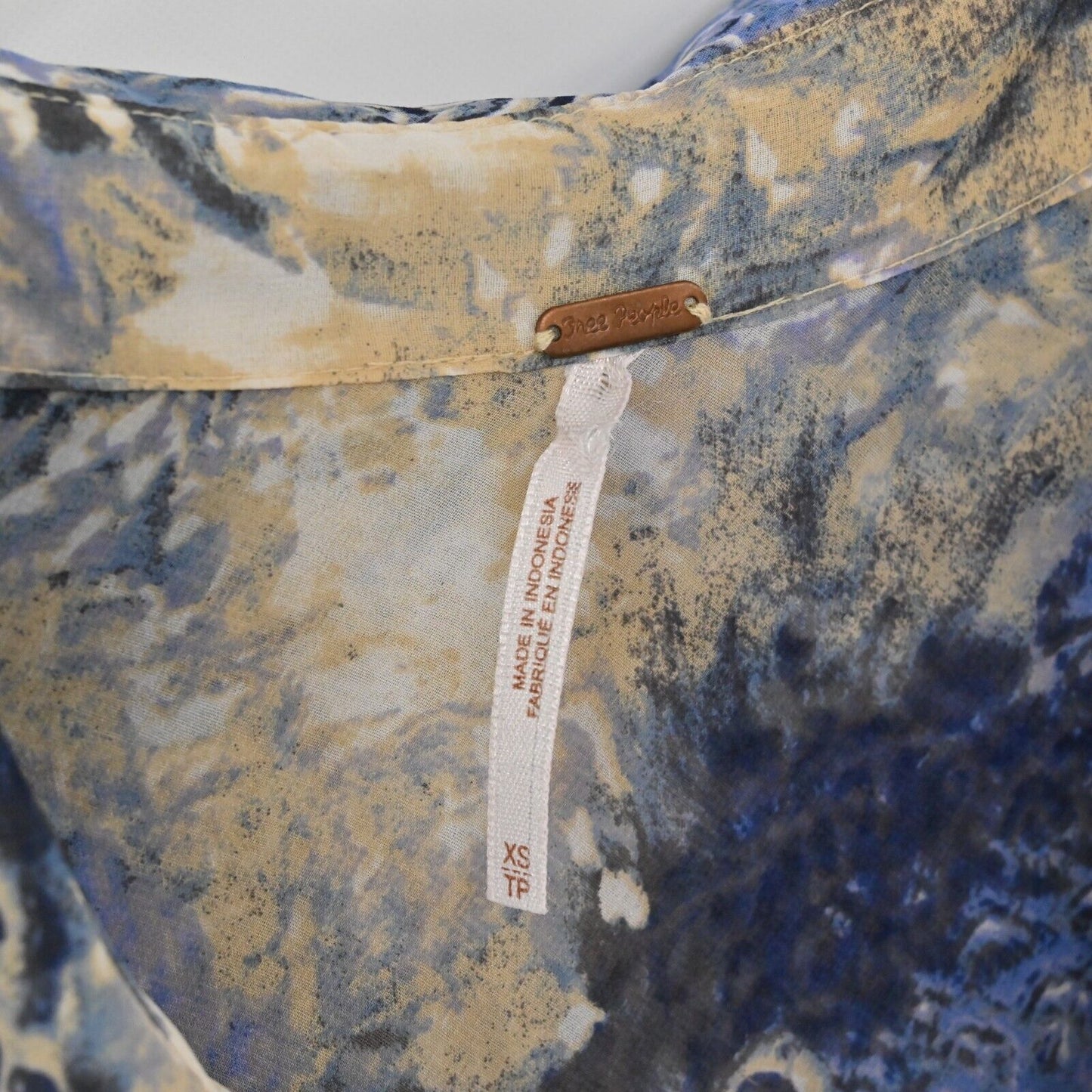 FREE PEOPLE Top Womens Sz XS Easy Rider Long Sleeve Abstract Print Sheer Blouse