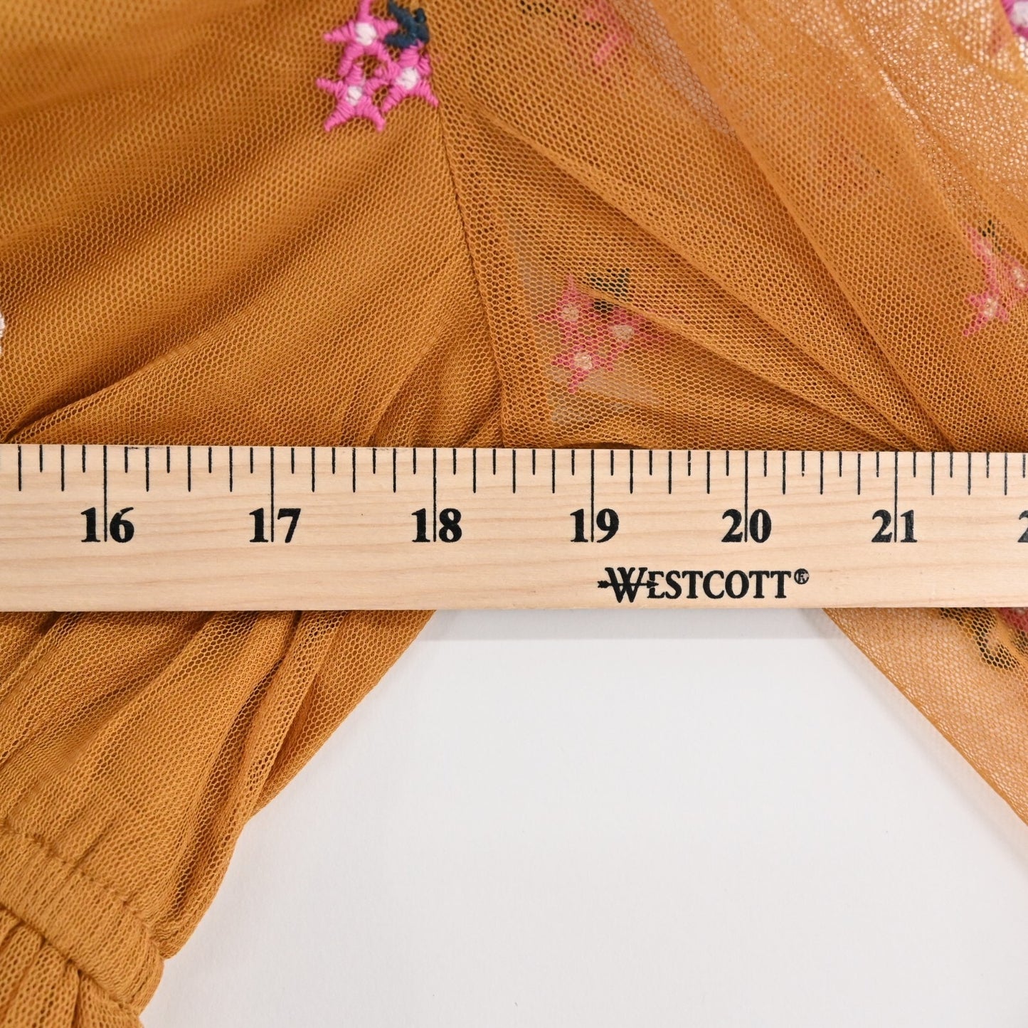 ANTHROPOLOGIE Floral Embroidered Top Womens Size XS Smocked Tulle Brown Blouse