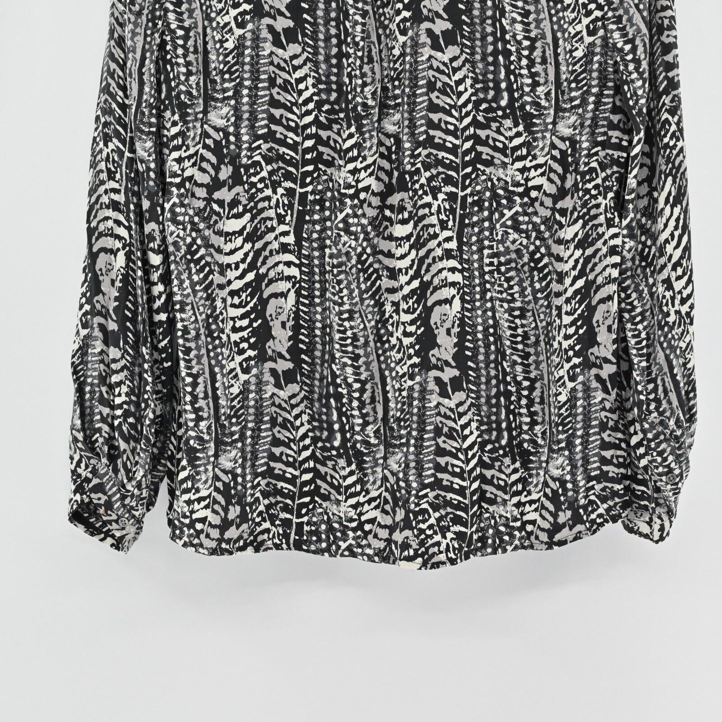 JOIE Top Womens Size M Yinca Feather Print Silk Black White Blouse Minimalist