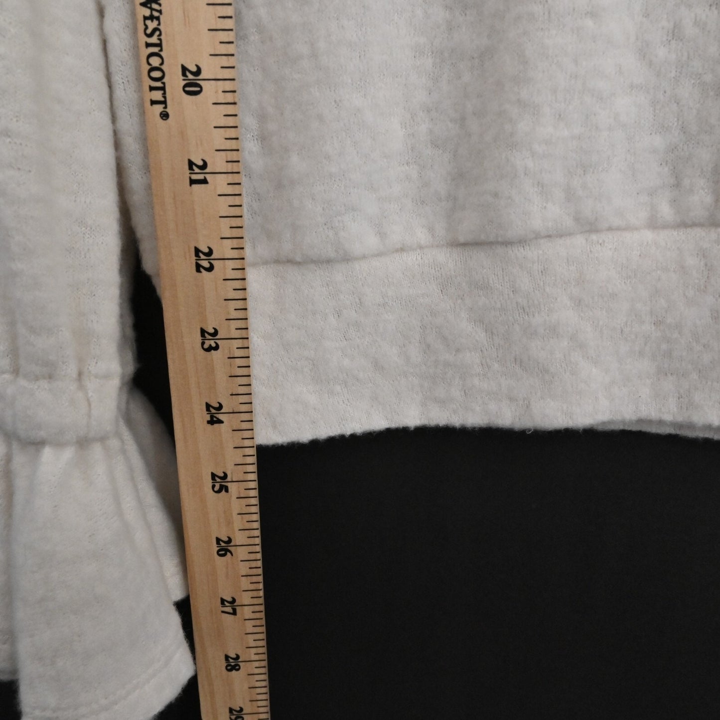 NWOT Anthropologie Sweater Eri Ali Sasha Hacci Top Cream SOFT Ruffle Cozy Size S