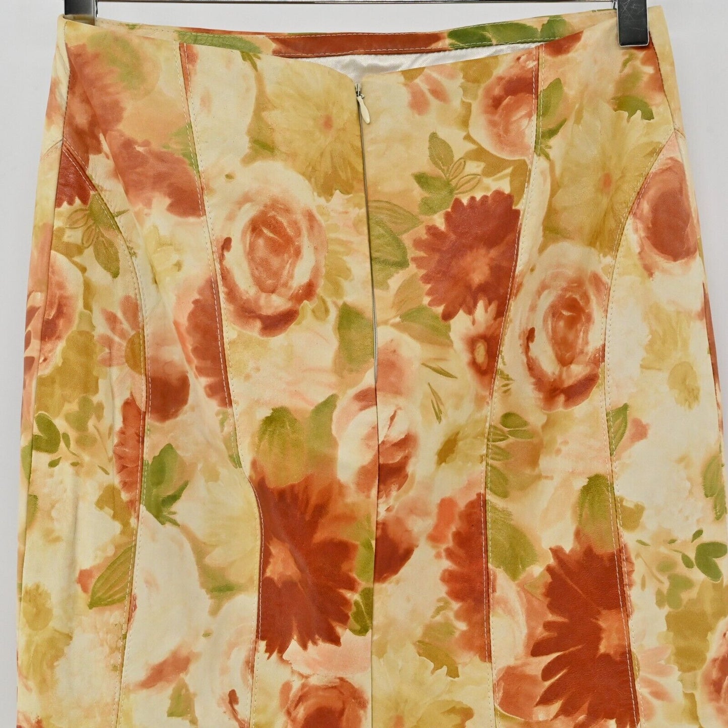 IZZY CAMILLERI Skirt Womens Sz 4 Leather Floral Print Lace Lined Retro Capsule