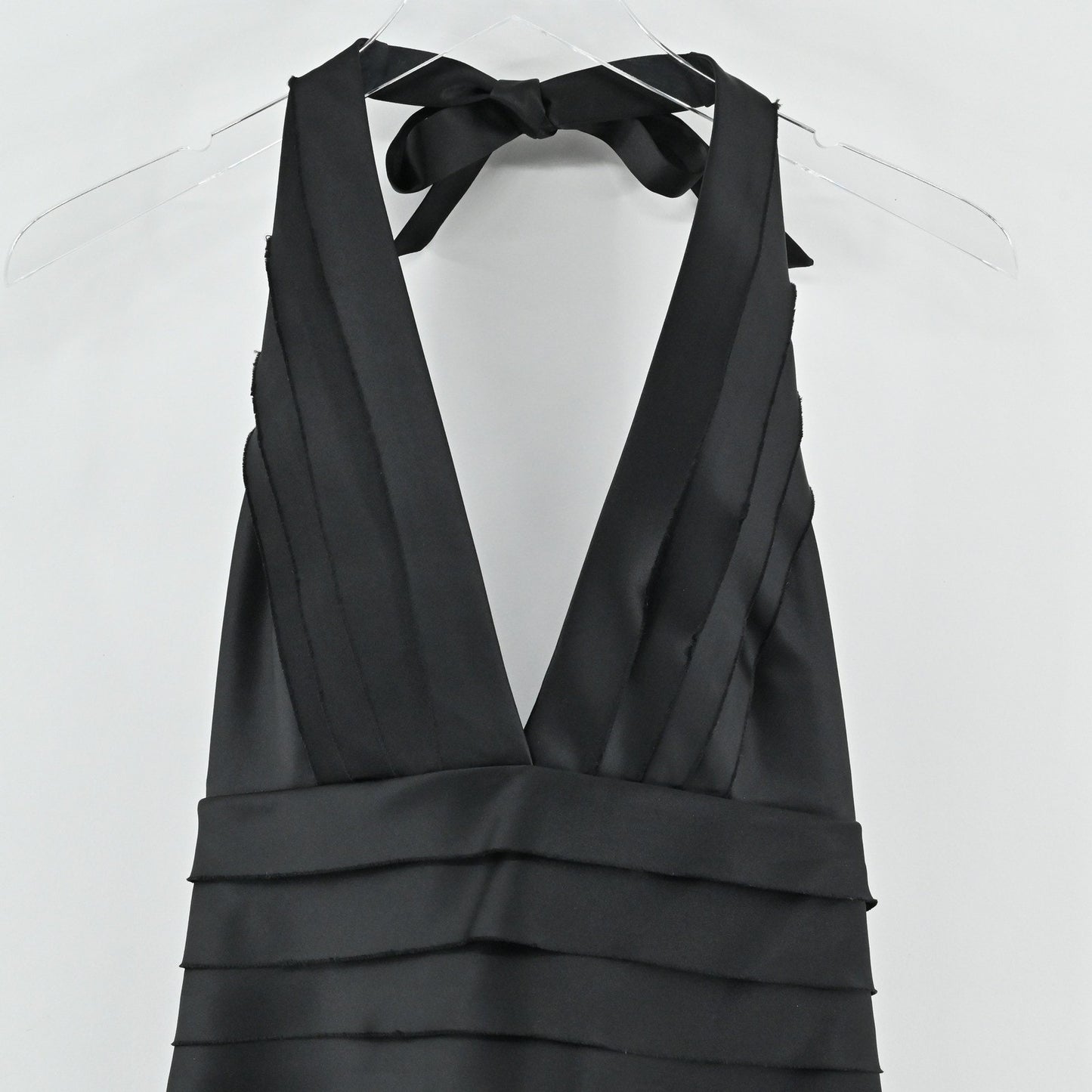 BCBGMAXAZRIA Silk Black Cocktail Dress Size 12 Tiered Elegant Sleeveless LBD